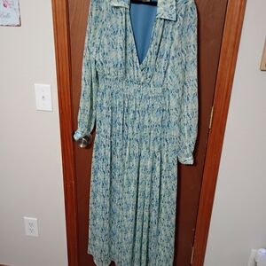 Elegant Blue Patterned Women's Dress